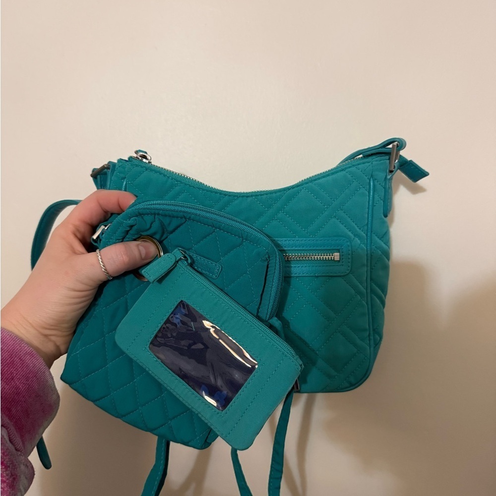 VERA BRADLEY MINI VIVIAN CROSSBODY TURQUOISE ID Case Cell Phone Crossbody Bundle